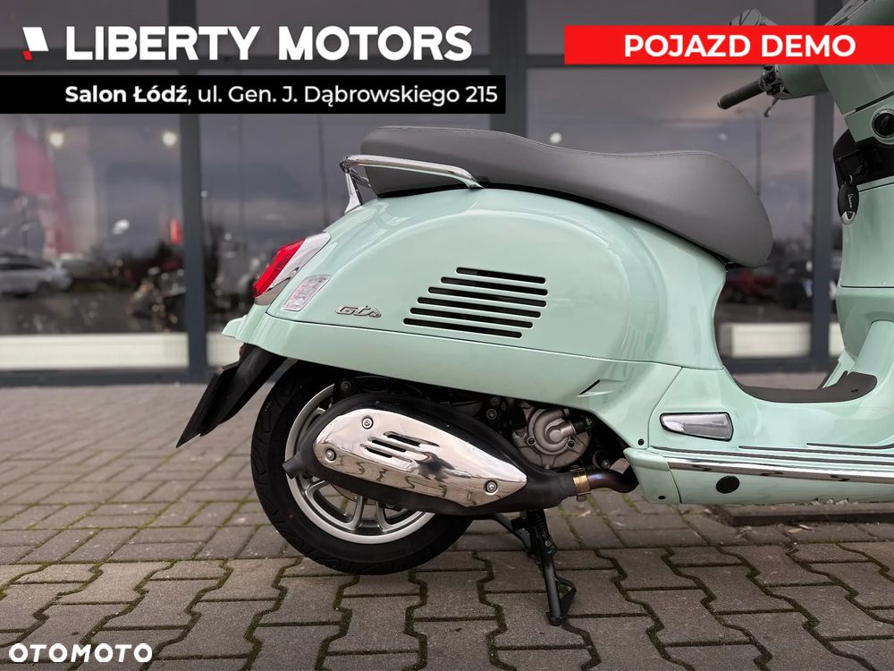 Vespa GTS - 8