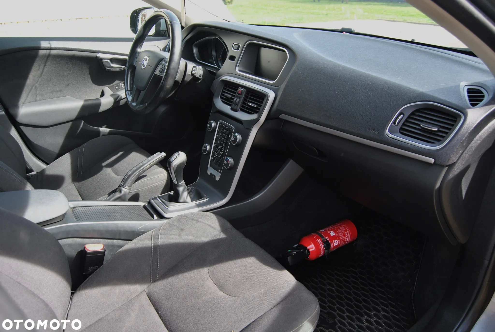 Volvo V40 D2 Summum - 7