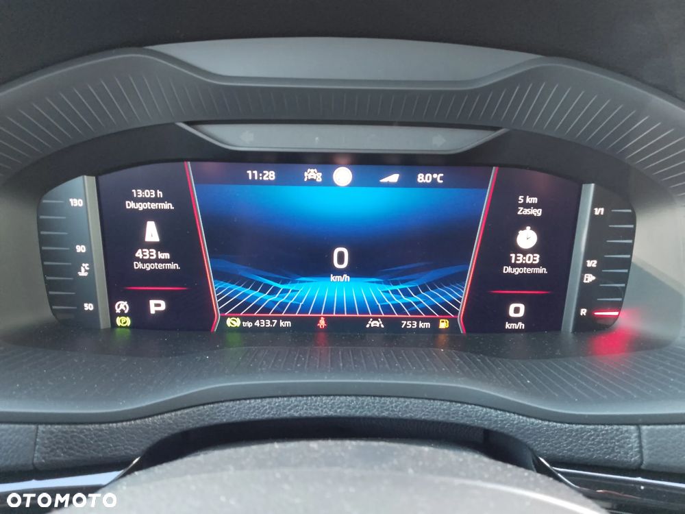 Skoda Karoq 1.5 TSI ACT Sportline DSG - 11