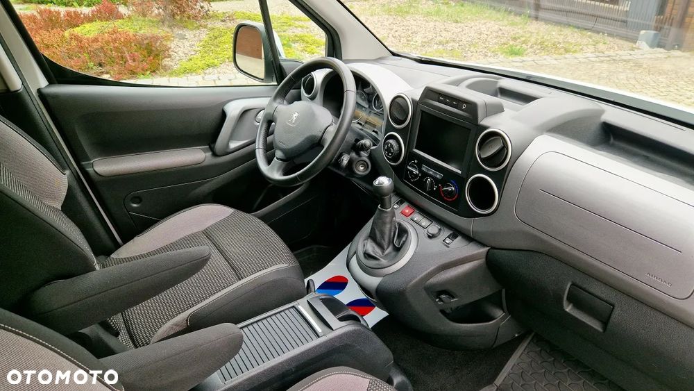 Peugeot Partner - 13