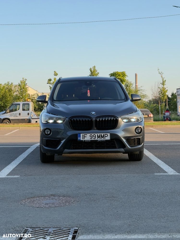 BMW X1 sDrive20d EfficientDynamics - 3