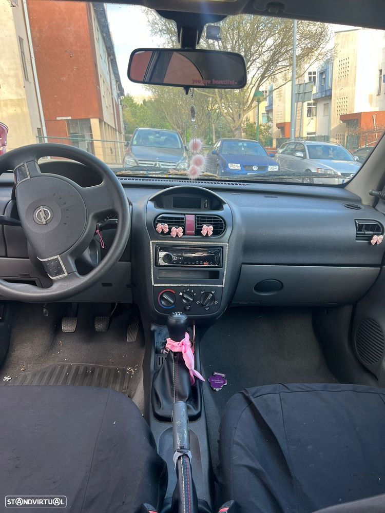 Opel Corsa 1.0 12V - 8