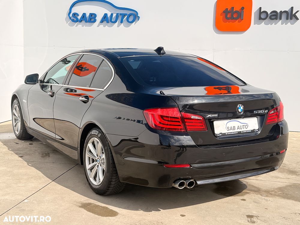 BMW Seria 5 530d xDrive Aut. - 4