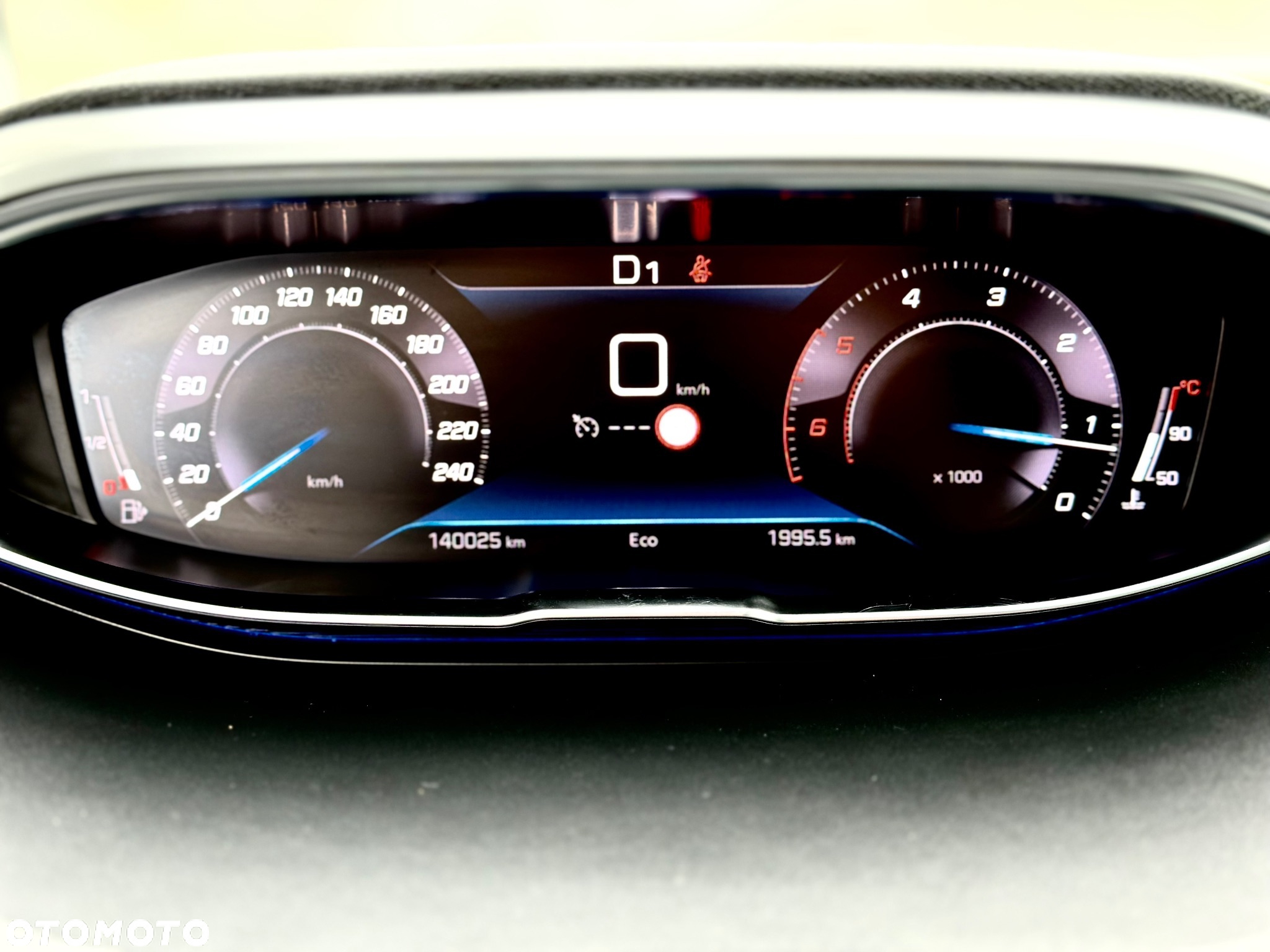 Peugeot 3008 BlueHDi 130 Stop & Start EAT8 Allure - 37