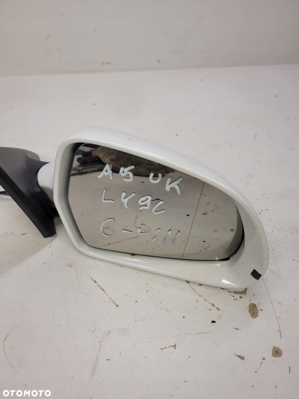 LUSTERKO ZEWNĘTRZNE PRAWE AUDI A5 8T LY9C 6-PIN UK - 8