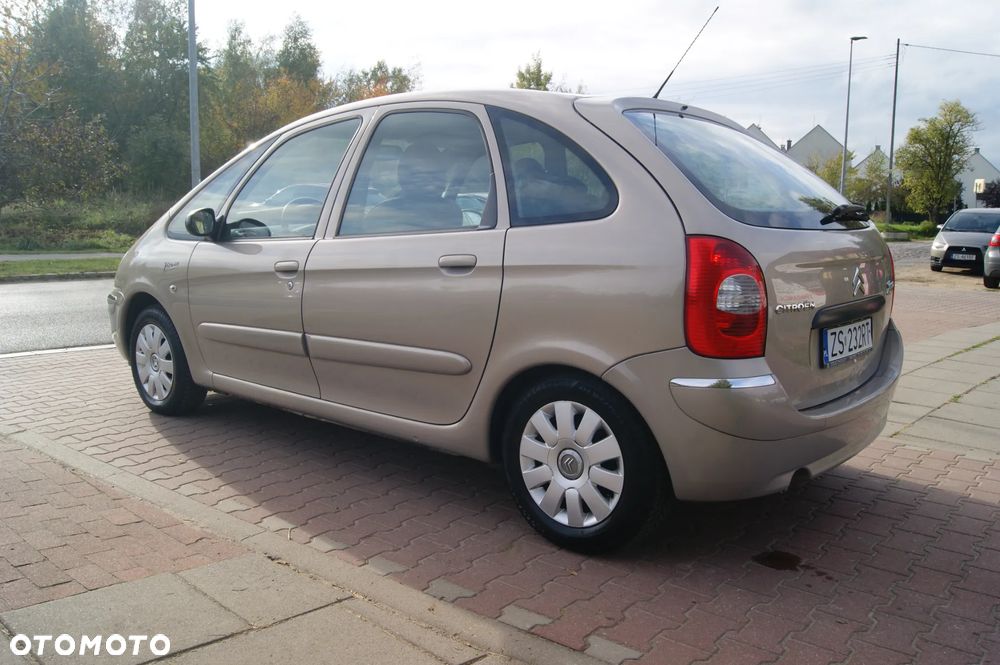 Citroën Xsara Picasso 1.6i Confort - 6