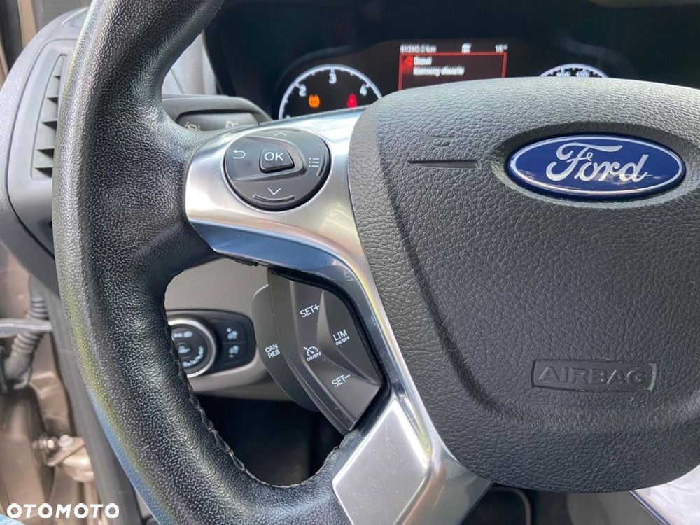 Ford Tourneo Connect - 27