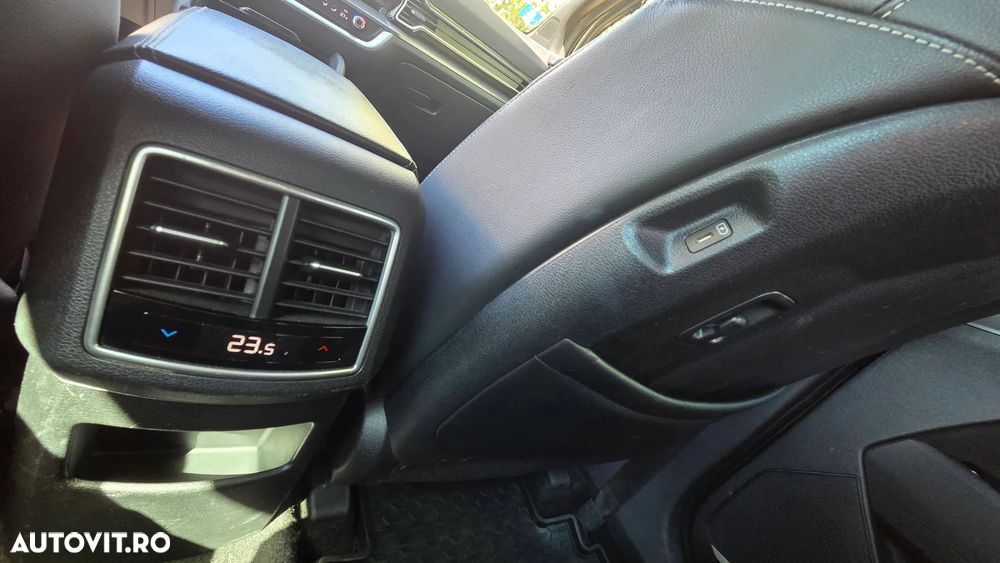 Kia Sportage 1.6 T-GDI HEV 6AT 4x4 GT Line - 10