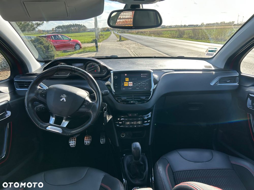 Peugeot 2008 1.6 BlueHDi Allure - 14