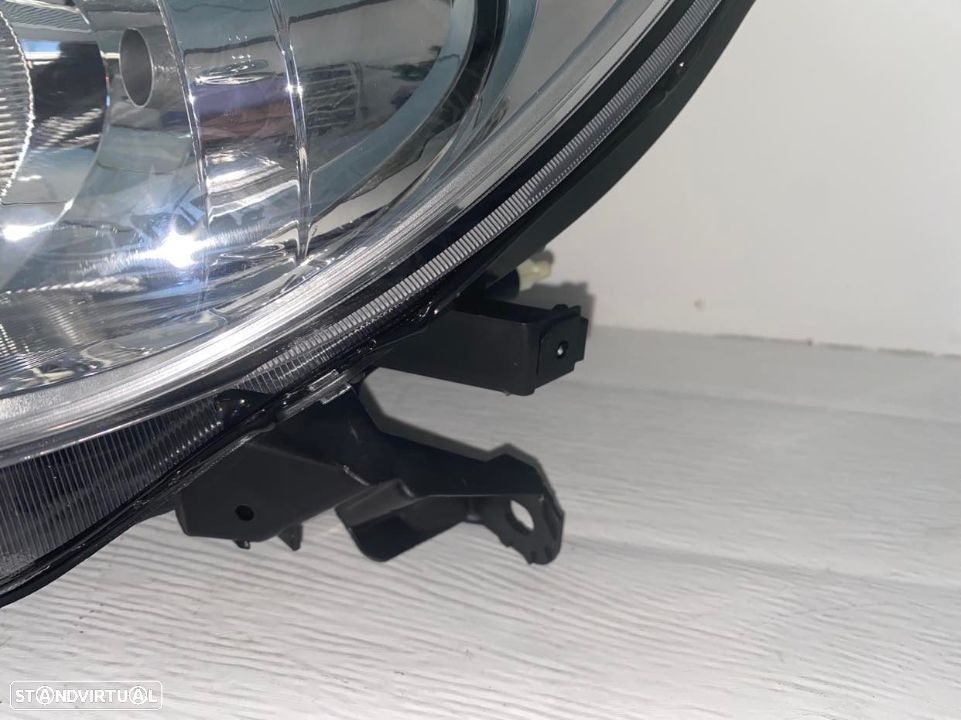 Farol Esquerdo Renault Clio - 05 / 09 - 3