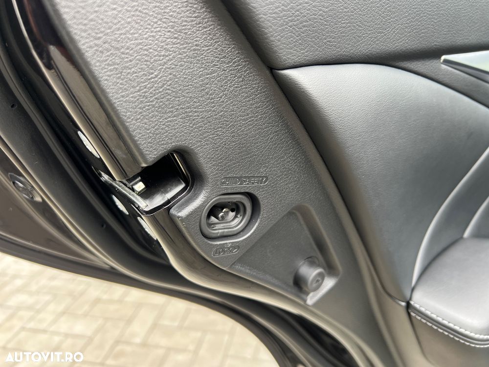 Infiniti Q50 2.2d Aut. Premium - 37