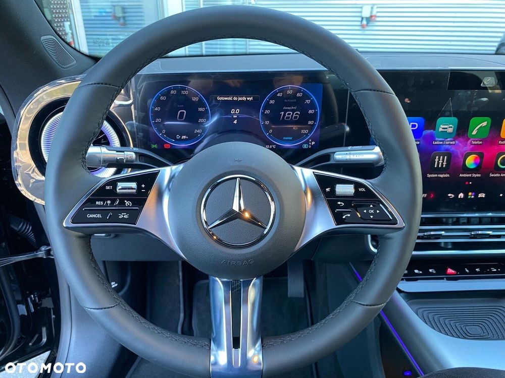 Mercedes-Benz CLA - 13