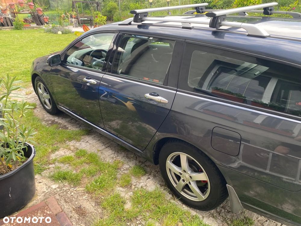 Honda Accord 2.0 Comfort - 11