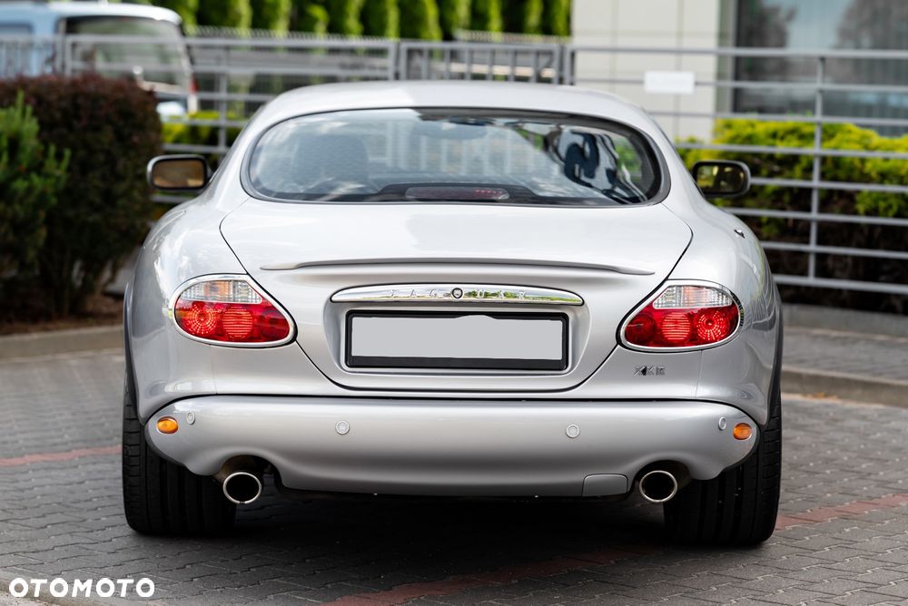 Jaguar XK8 2001