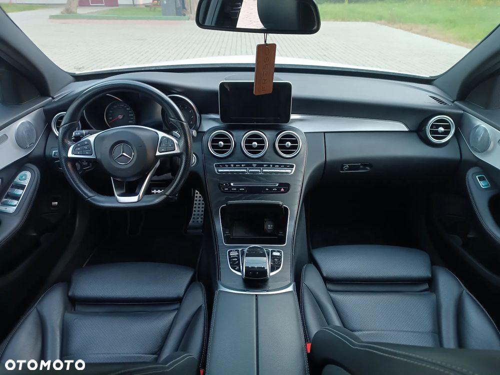 Mercedes-Benz Klasa C 250 T 7G-TRONIC AMG Line - 16