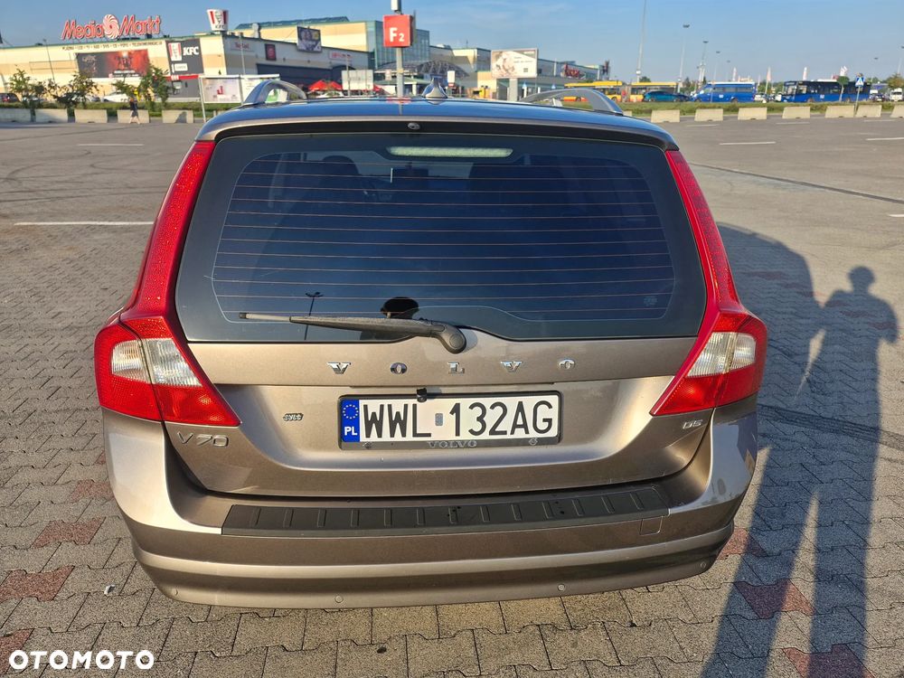 Volvo V70 D5 Summum - 6