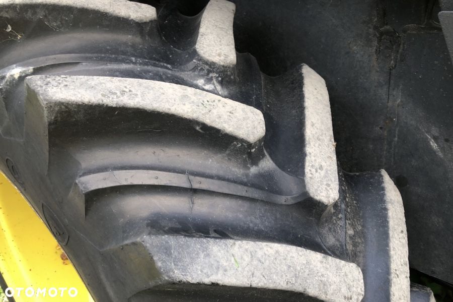 John Deere 2040 - 22