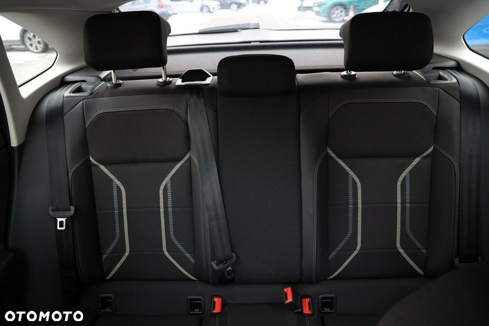 Volkswagen Taigo - 22