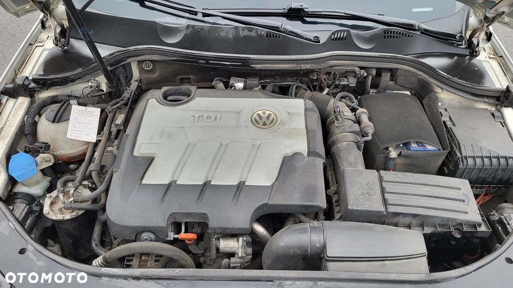 Volkswagen Passat Variant 2.0 TDI Comfortline - 10