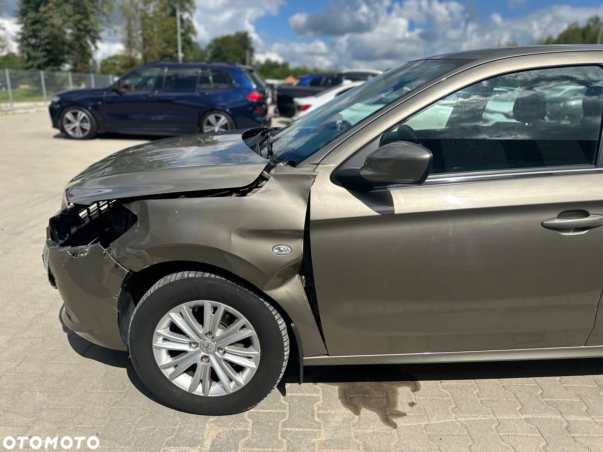 Peugeot 301 1.6 VTi Active - 4