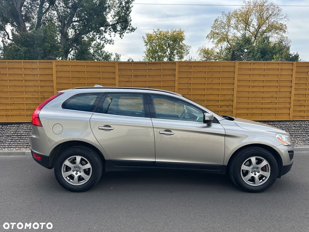 Volvo XC 60 - 6