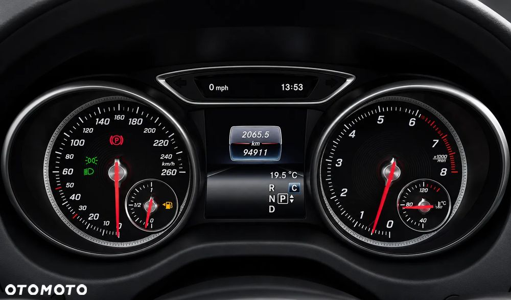 Mercedes-Benz CLA 250 7G-DCT AMG Line - 10