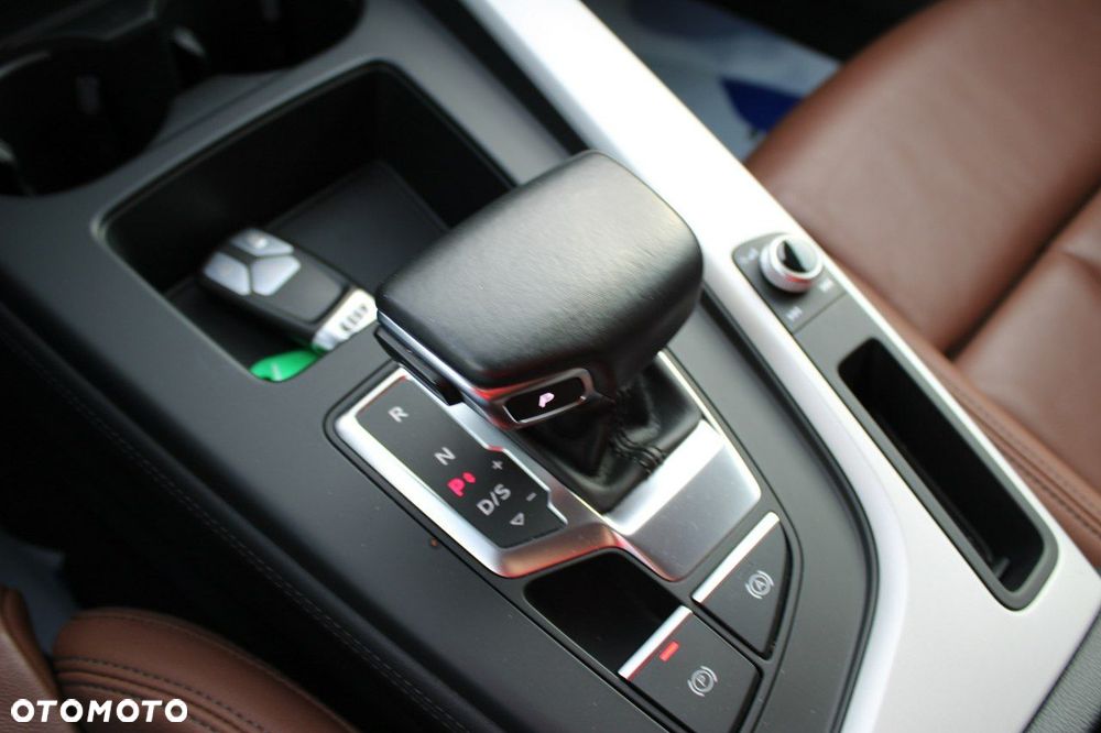 Audi A4 Allroad - 37