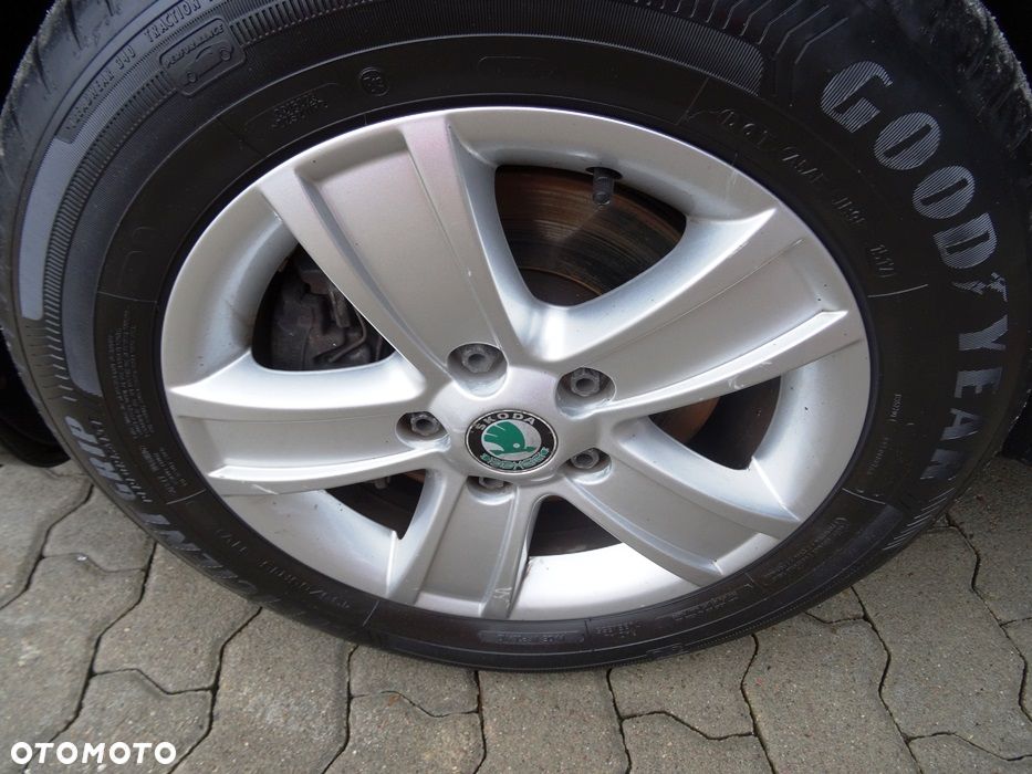 Skoda Octavia 1.8 TSI Elegance DSG - 24