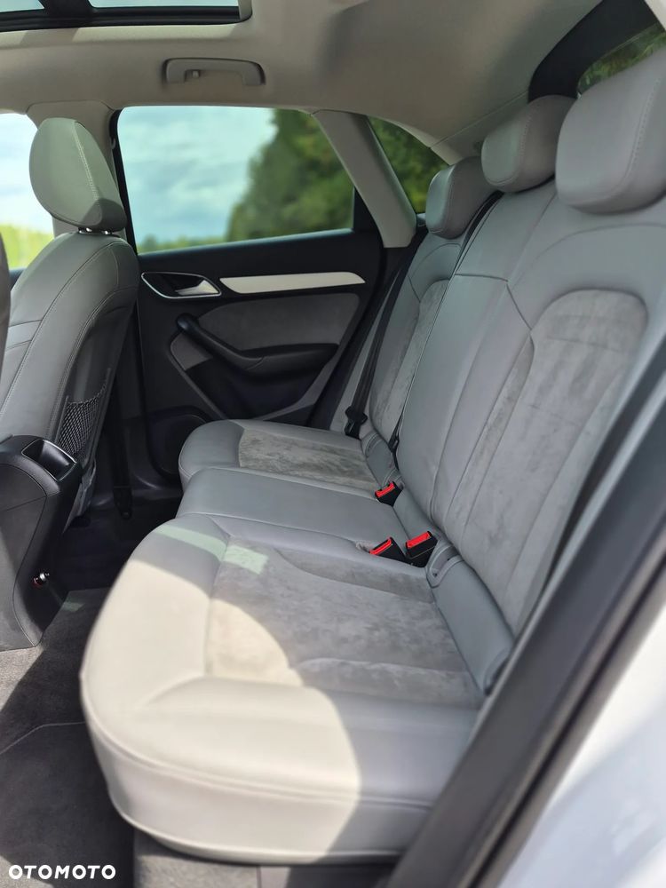 Audi Q3 2.0 TDI Quattro S tronic sport - 21