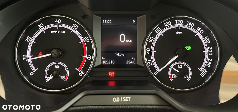 Skoda Octavia 1.5 TSI ACT Style DSG - 10
