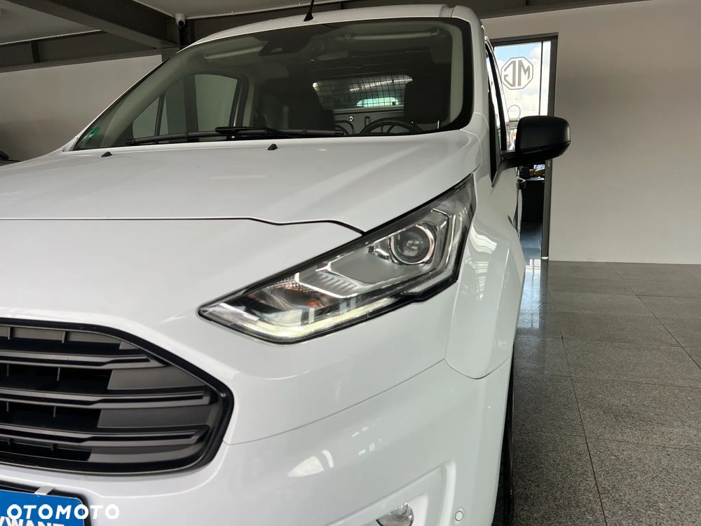 Ford transit Connect - 8