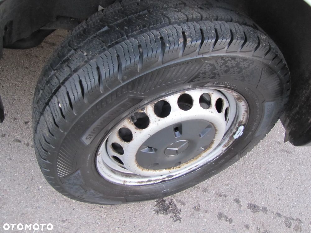 Mercedes-Benz sprinter - 28