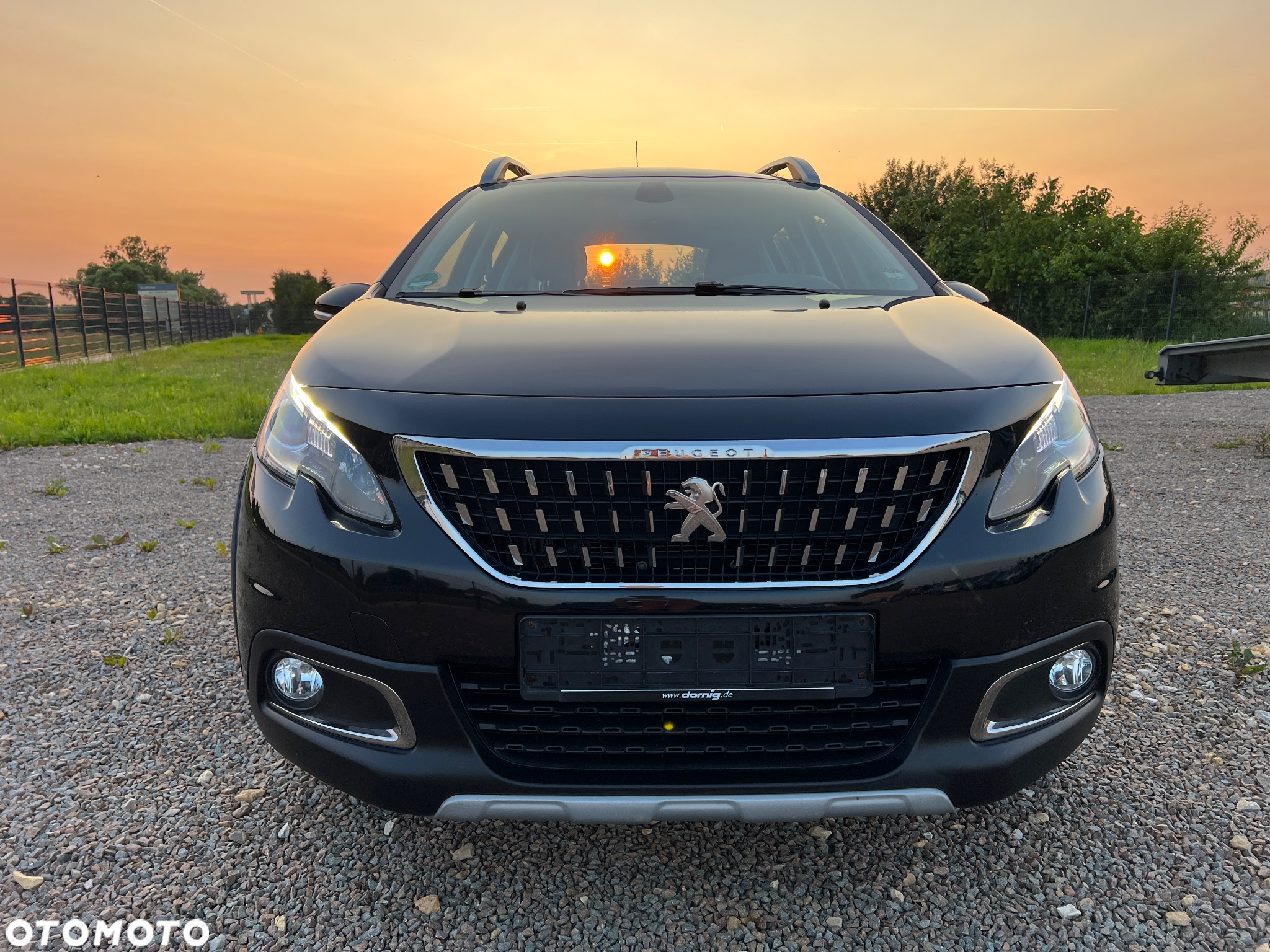 Peugeot 2008 1.2 Pure Tech Allure S&S - 2