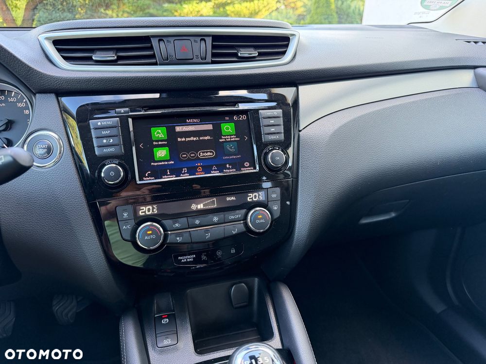 Nissan Qashqai 1.3 DIG-T Tekna - 22