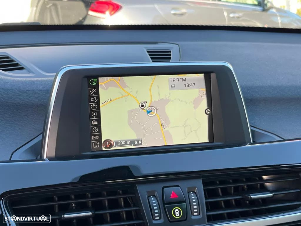 BMW X1 16 d sDrive Line xLine - 13