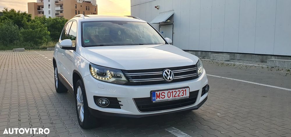 Volkswagen Tiguan 2.0 TDI DPF 4Motion BlueMotion Technology Track & Field - 18
