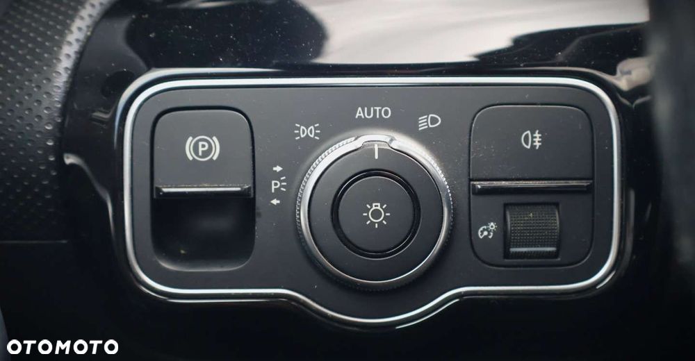 Mercedes-Benz CLA - 29