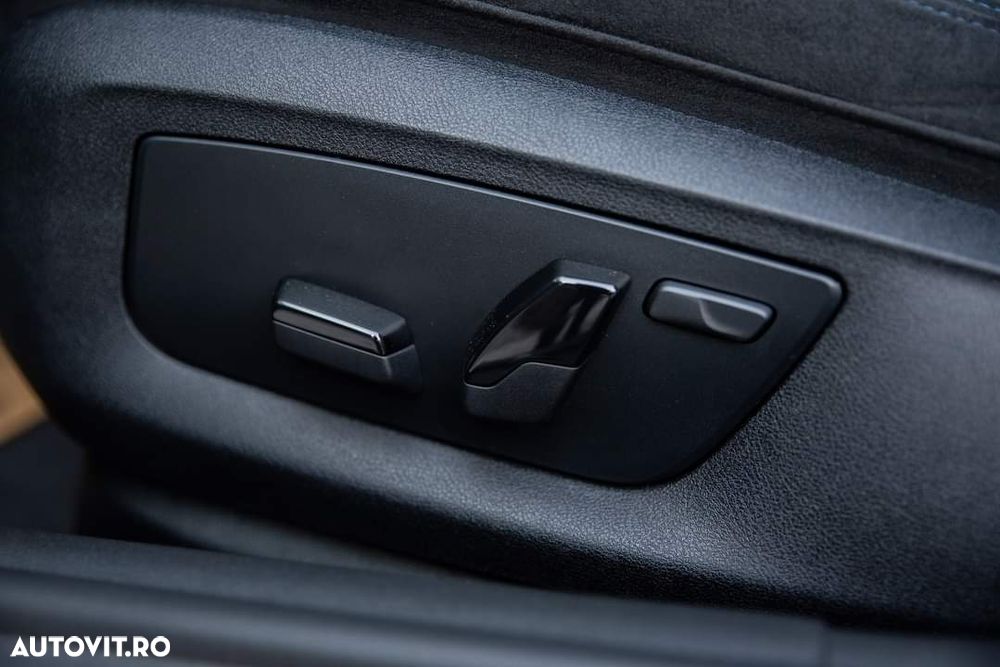 BMW Seria 5 530d xDrive AT - 12