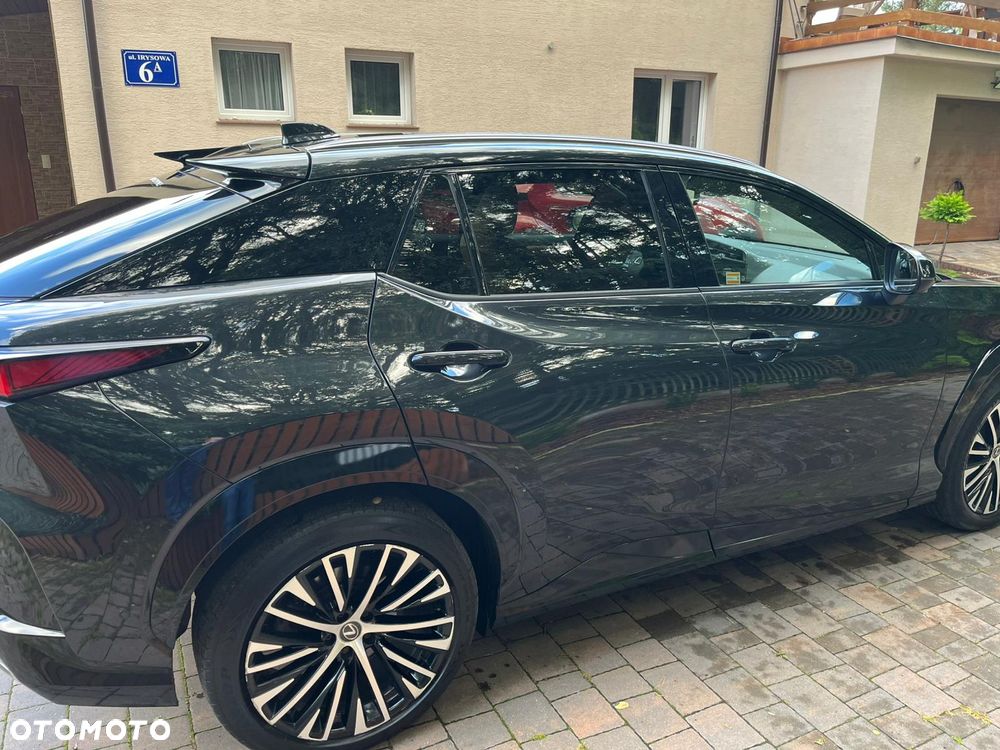 Lexus RZ 450e Omotenashi DIRECT4 - 3