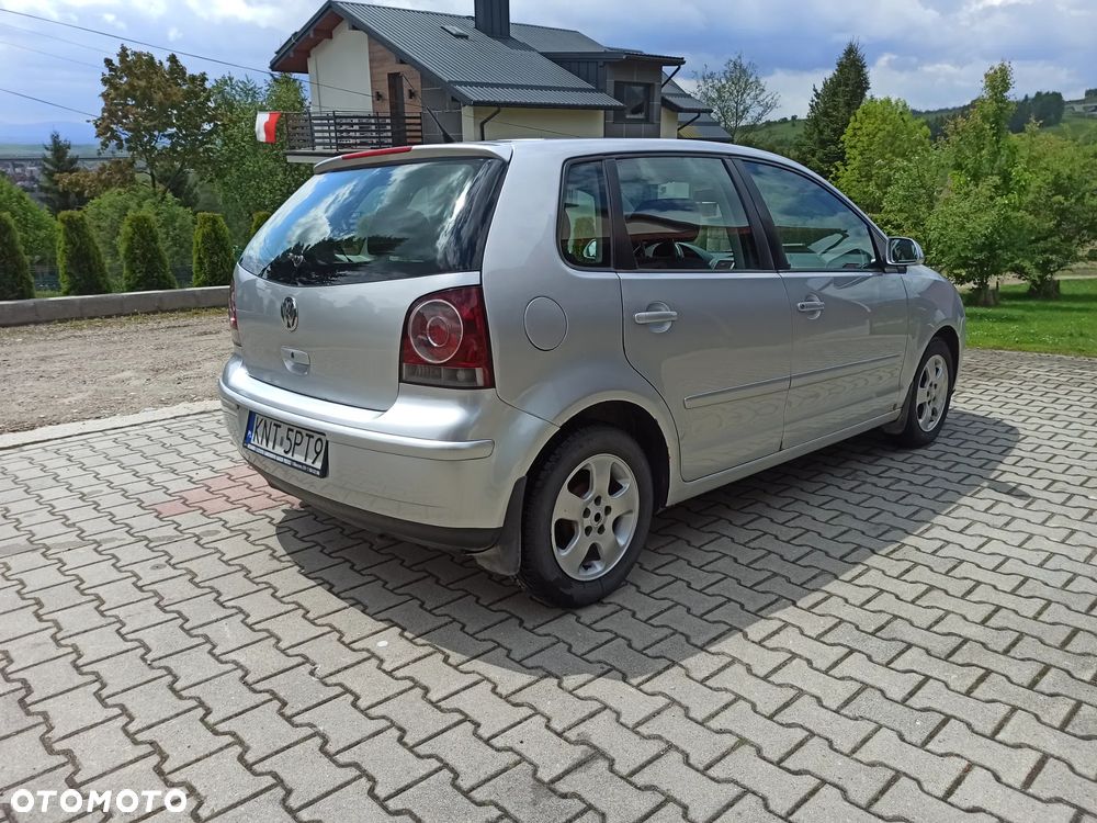 Volkswagen Polo 1.4 TDI Comfortline - 6