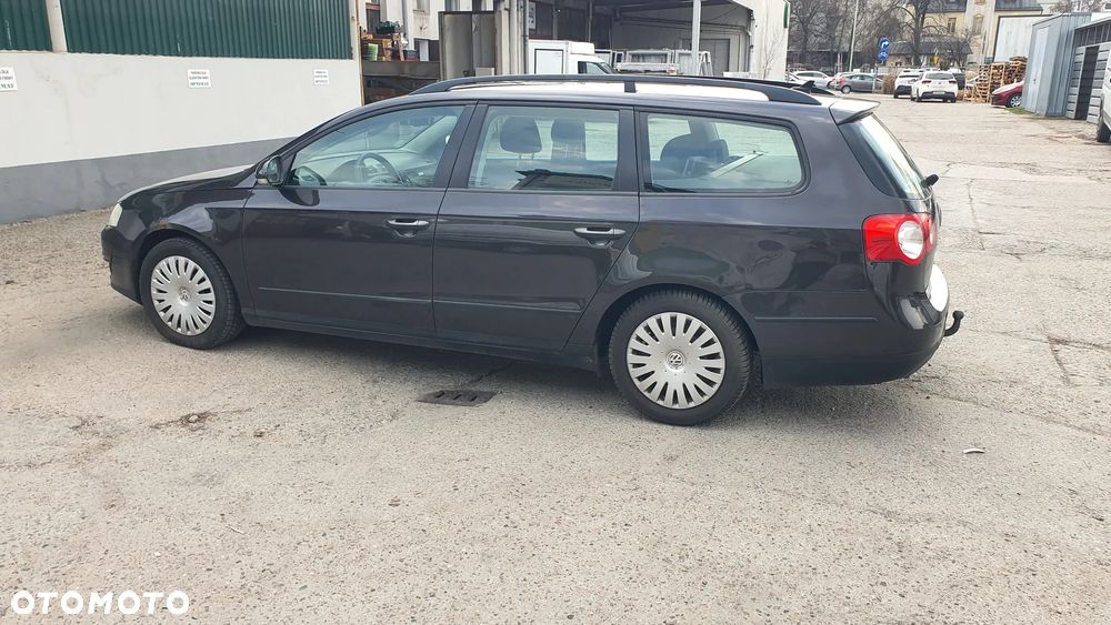 Volkswagen Passat 2.0 TDI Comfortline Optimum DSG - 8