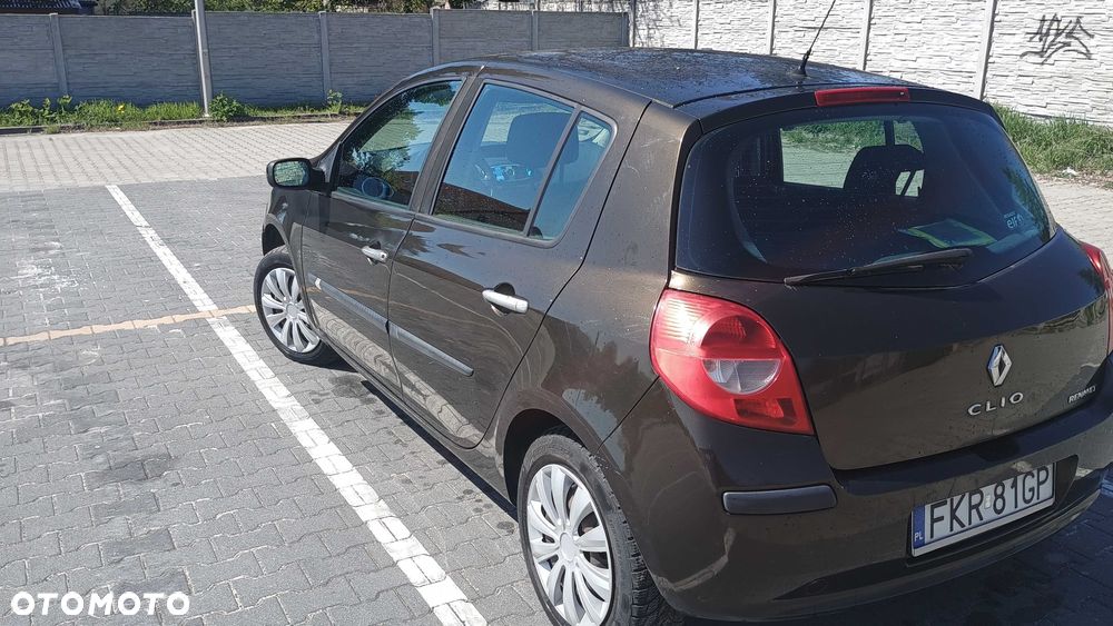 Renault Clio - 4