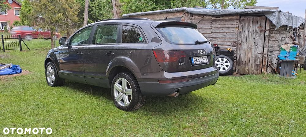 Audi Q7 - 4