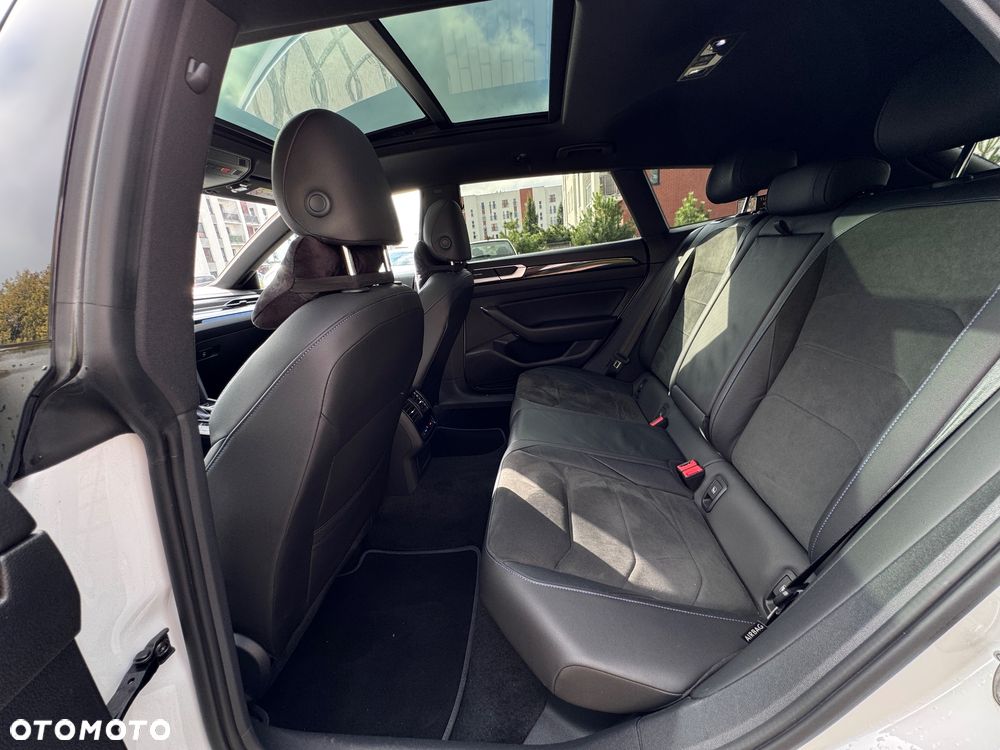 Volkswagen Arteon 2.0 TSI 4Motion R DSG - 19