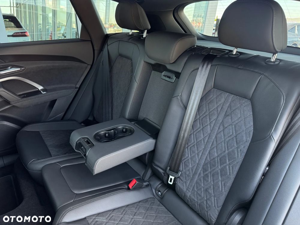 Audi Q5 e-Hybrid 220 kW Quattro S tronic - 31