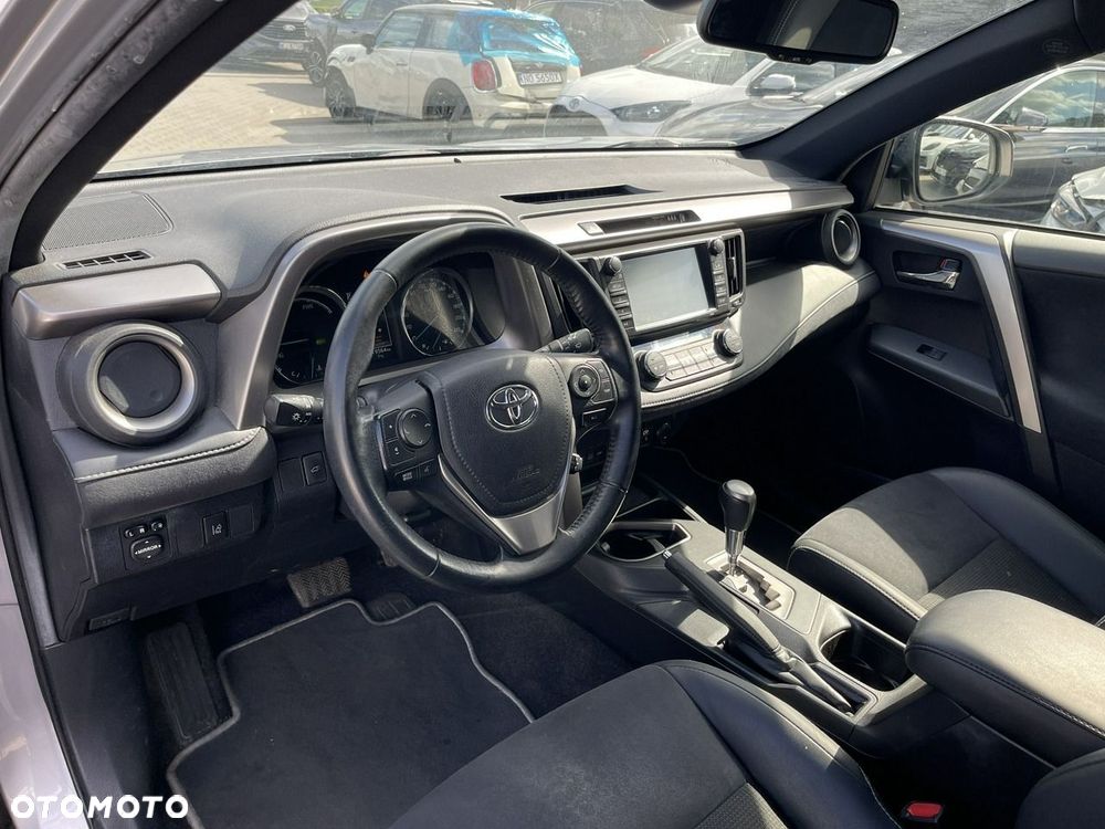 Toyota RAV4 Hybrid Style 4x4 - 15