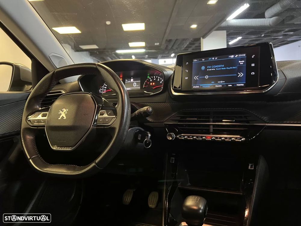 Peugeot 2008 1.2 PureTech Active - 12