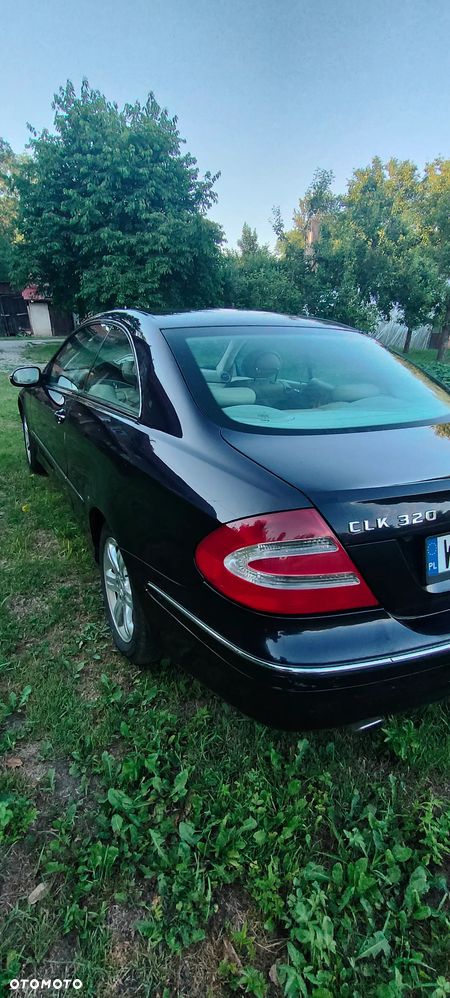 Mercedes-Benz CLK 320 - 6