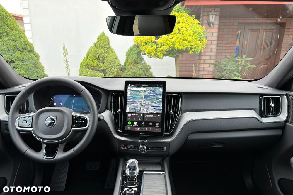 Volvo XC 60 B5 B AWD Geartronic RDesign - 6