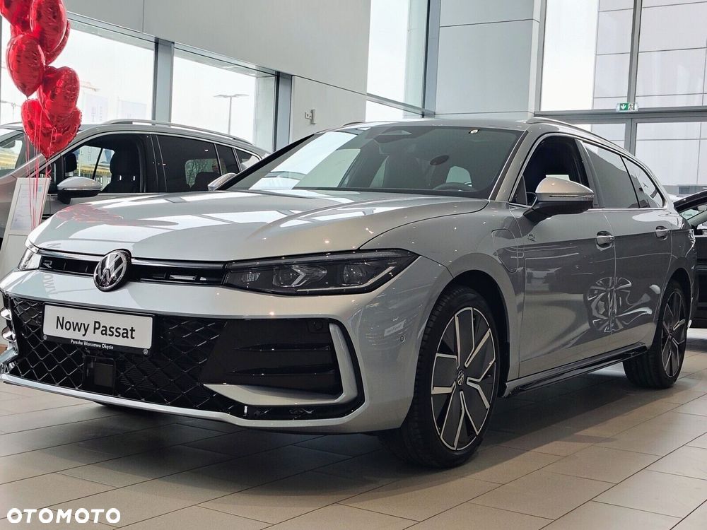 Volkswagen Passat - 4